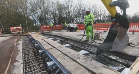 Expansion joint renewal works on viaduct