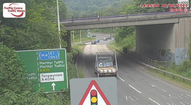 J32 Northbound Onslip from A470 Camera
